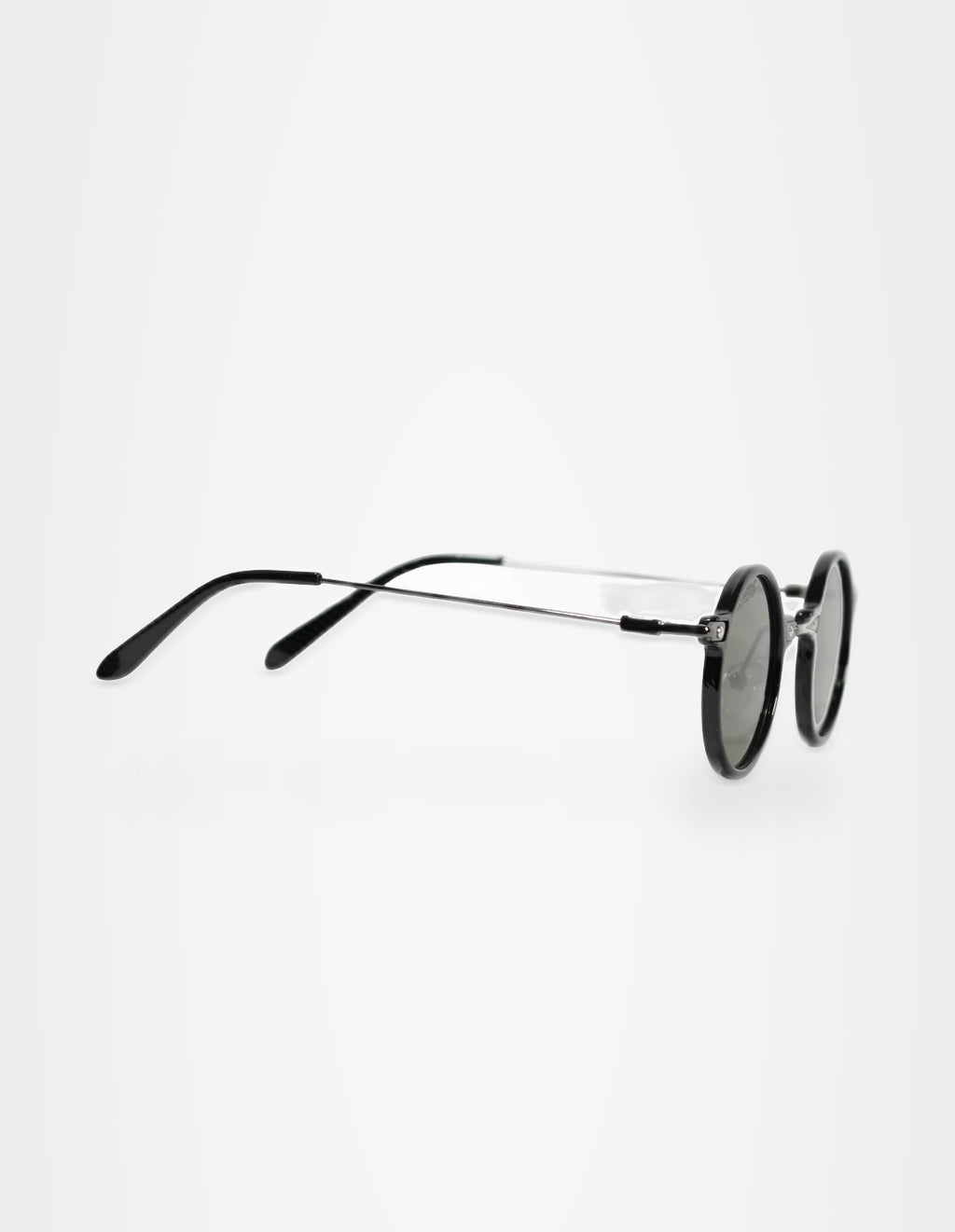 Teza Black Green Sunglasses — right view — Studio Joshua August 2026 — GT131-03
