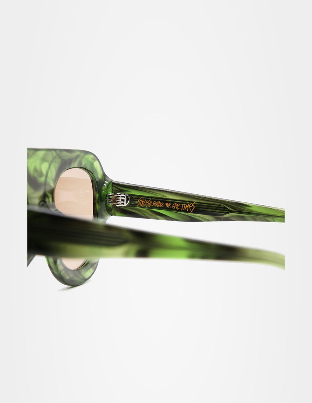 Alton Green Shell sunglasses – temple detail – Sobrados