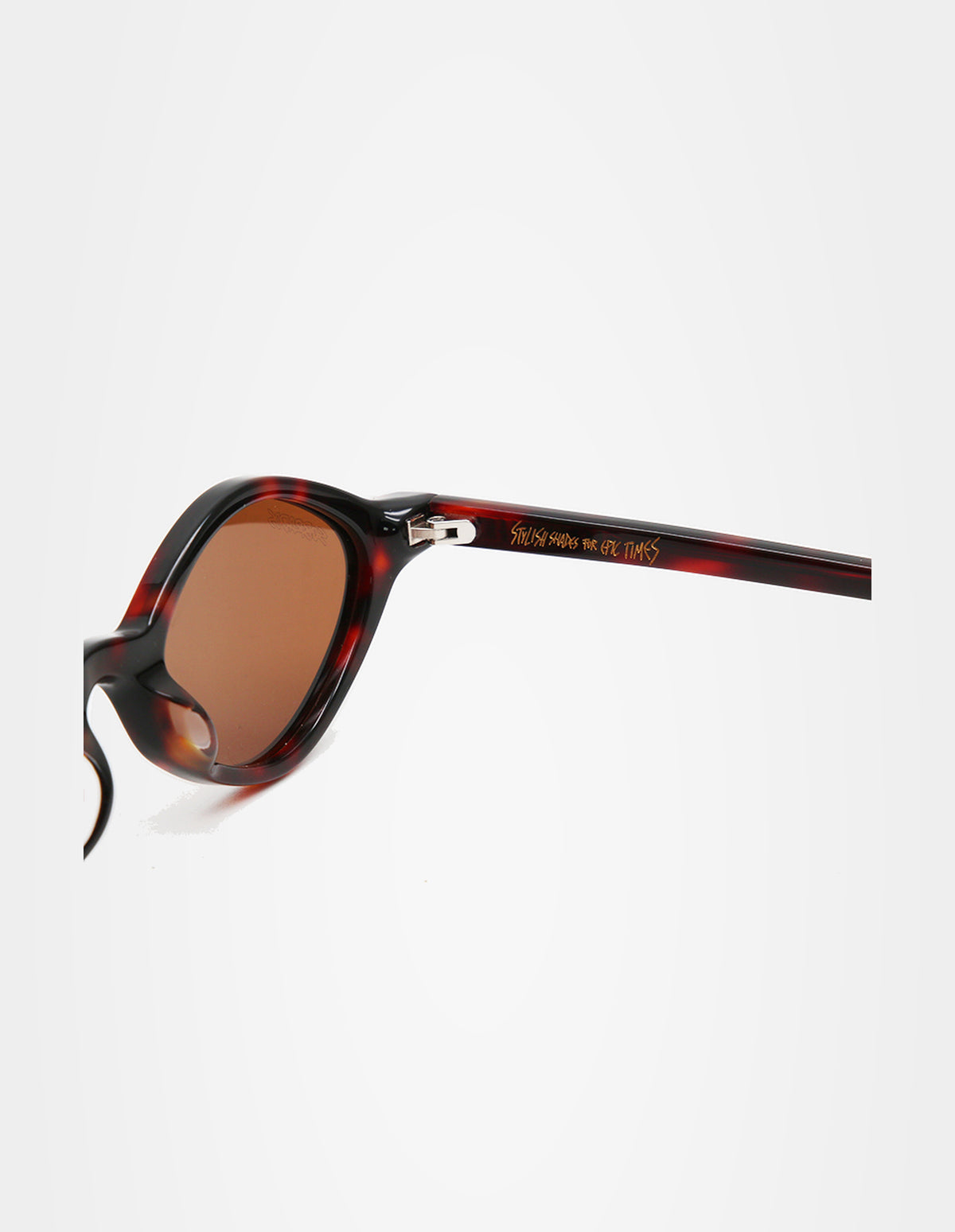 Sunrush sunglasses – temple detail – Sobrados