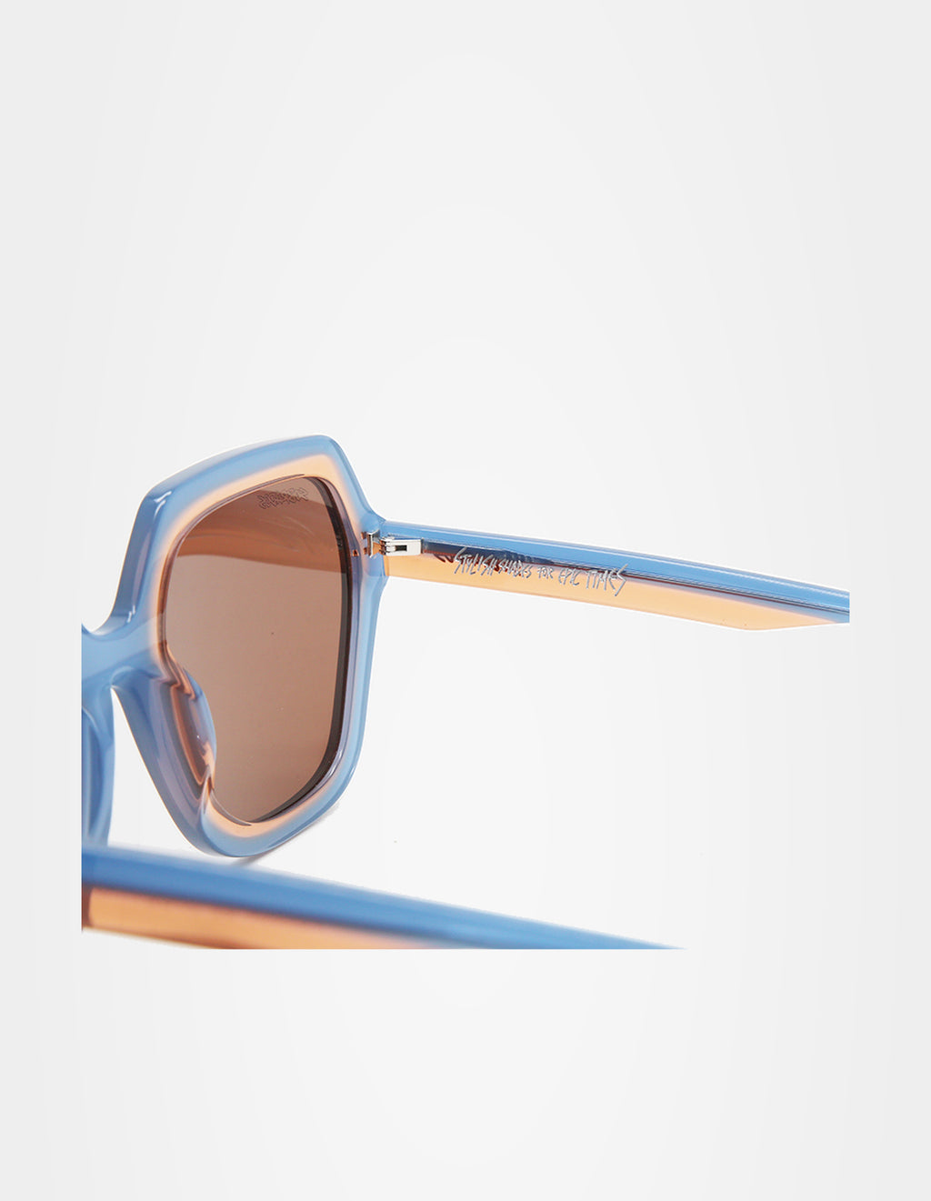Glory sunglasses – temple detail – Sobrados