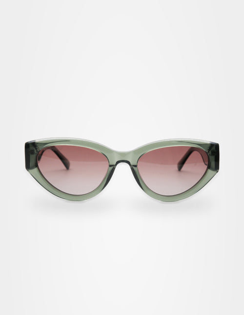 Cabo Verde Olive sunglasses – front view – Sobrados