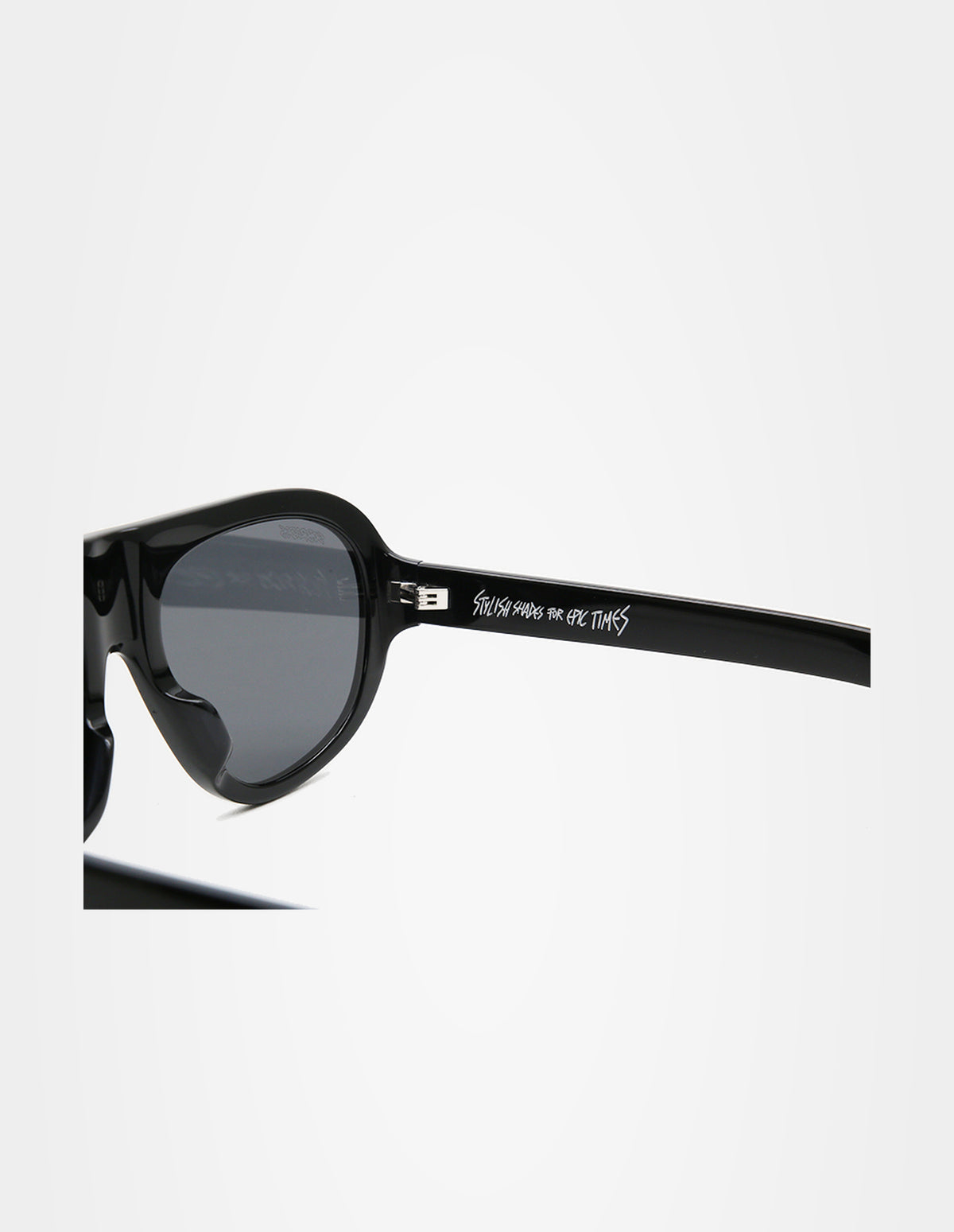 UV Nasty Black sunglasses – temple detail – Sobrados